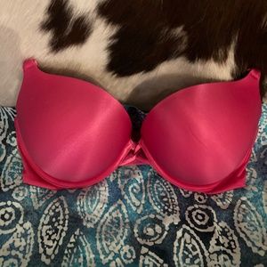 Victoria Secret Bombshell  Bra with Padding